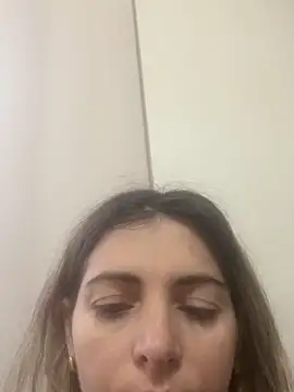 Hottalicia2 online show from December 20, 2025, 8:50 am