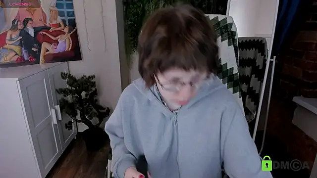 Snapshot of Melissa_Wells chatting on February 24, 2026, 9:37 pm Melissa Wells online show from February 24, 2026, 9:37 pm