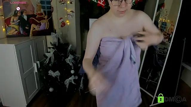 Snapshot of Melissa_Wells chatting on January 10, 2026, 10:38 pm Melissa Wells online show from January 10, 2026, 10:38 pm