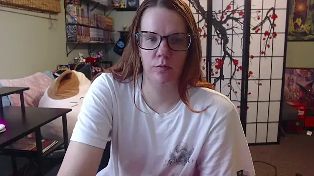 Snapshot of Sarahtineke chatting on May 30, 2026, 3:50 pm Sarahtineke online show from May 30, 2026, 3:50 pm