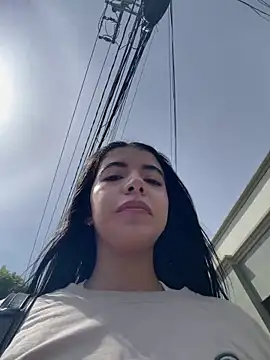 NicolRoss  online show from May 20, 2026, 3:09 pm