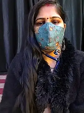 Snapshot of MUMTAJ_1 chatting on February 17, 2025, 6:17 pm MUMTAJ 1 online show from February 17, 2025, 6:17 pm