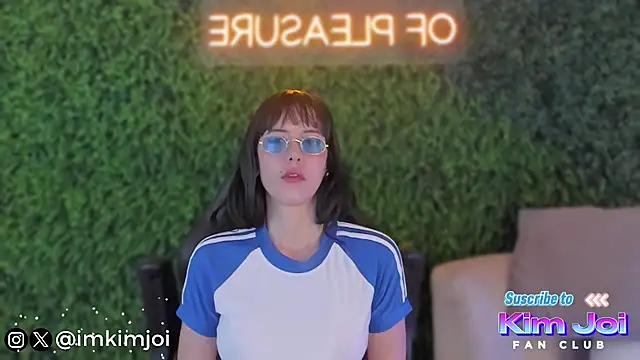 kimjoi  online show from December 11, 2024, 12:12 pm