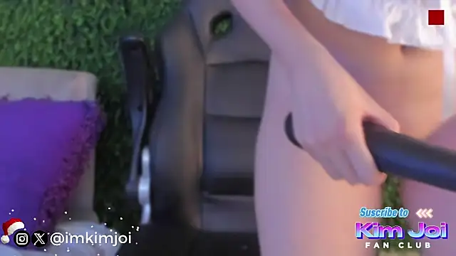 kimjoi  online show from December 19, 2024, 6:34 pm