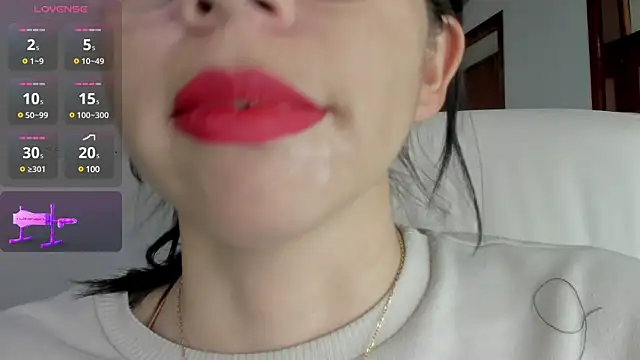 Katty mouth online show from December 3, 2024, 8:33 pm