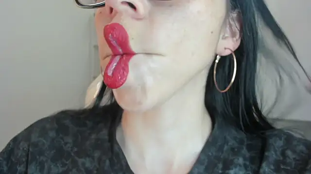 Katty mouth online show from November 8, 2025, 9:07 pm