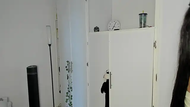 Snapshot of Emperatriiz chatting on December 5, 2025, 4:49 pm Emperatriiz online show from December 5, 2025, 4:49 pm