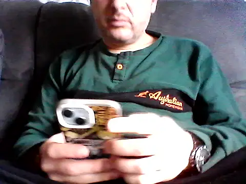 Snapshot of daky_86 chatting on April 26, 2026, 2:03 pm daky 86 online show from April 26, 2026, 2:03 pm
