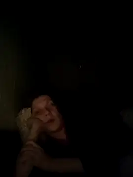 Snapshot of LeraSweet chatting on February 2, 2025, 10:28 pm LeraSweet online show from February 2, 2025, 10:28 pm