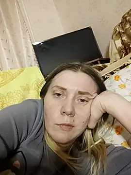 Snapshot of LeraSweet chatting on March 8, 2025, 9:18 pm LeraSweet online show from March 8, 2025, 9:18 pm