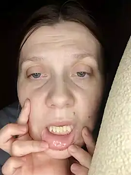 Snapshot of LeraSweet chatting on January 20, 2025, 7:46 pm LeraSweet online show from January 20, 2025, 7:46 pm