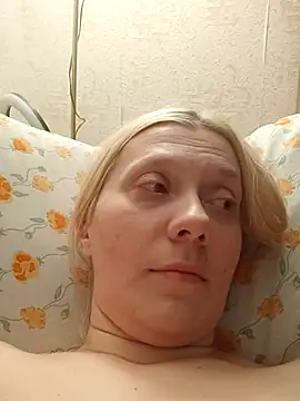 Snapshot of LeraSweet chatting on September 8, 2025, 6:51 pm LeraSweet online show from September 8, 2025, 6:51 pm