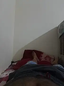 Snapshot of workoutsaurabh chatting on November 8, 2025, 6:22 pm workoutsaurabh online show from November 8, 2025, 6:22 pm