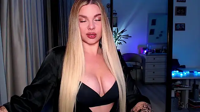 Snapshot of MiaMurMur chatting on January 8, 2026, 9:21 pm MiaMurMur online show from January 8, 2026, 9:21 pm