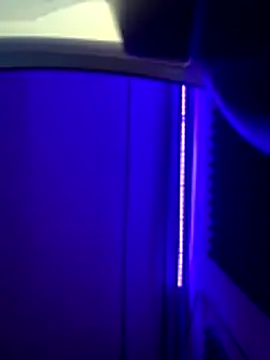 Snapshot of HornyBoyTim chatting on December 18, 2025, 3:44 am HornyBoyTim online show from December 18, 2025, 3:44 am