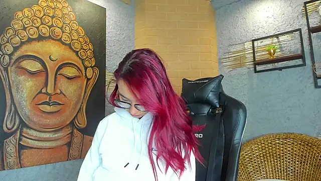 Snapshot of LiaWood_ chatting on February 9, 2025, 11:14 am LiaWood online show from February 9, 2025, 11:14 am