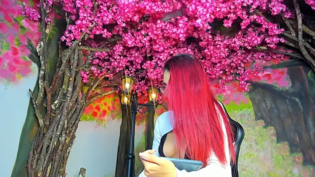 Snapshot of LiaWood_ chatting on March 22, 2025, 1:43 am LiaWood online show from March 22, 2025, 1:43 am