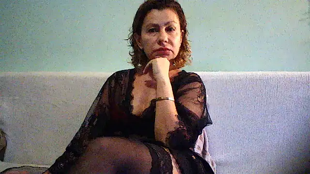 Mat Elenore online show from October 13, 2025, 5:31 am