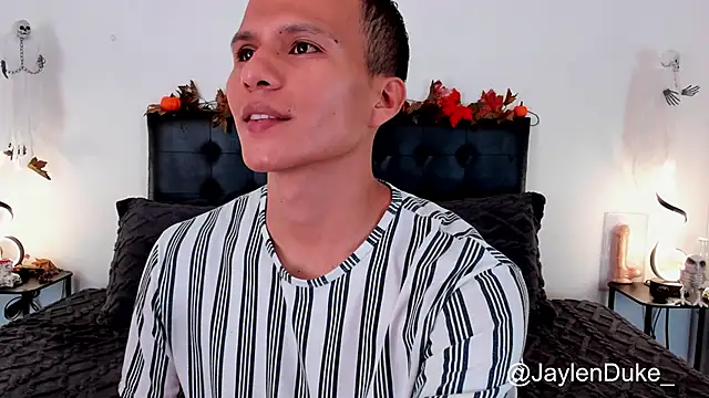 Snapshot of jaylen_and_duke chatting on October 29, 2025, 11:09 am jaylen and duke online show from October 29, 2025, 11:09 am