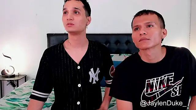 Snapshot of jaylen_and_duke chatting on December 5, 2025, 11:09 am jaylen and duke online show from December 5, 2025, 11:09 am