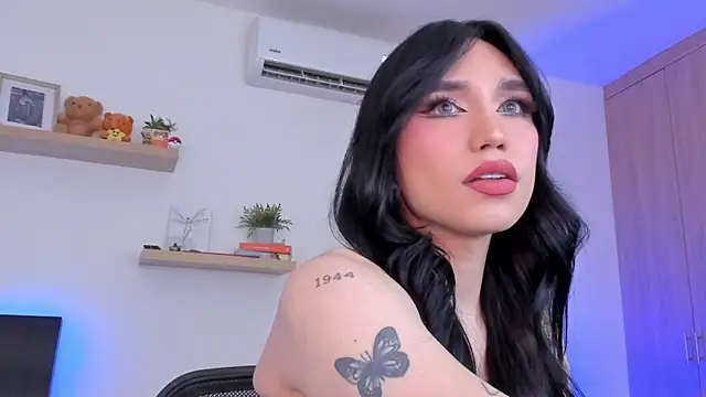 Snapshot of rose_saenz chatting on February 24, 2025, 5:09 pm rose saenz online show from February 24, 2025, 5:09 pm