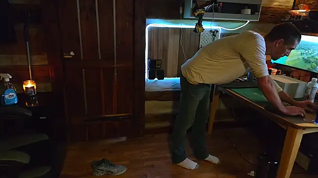 Snapshot of HARD_2QUIT chatting on October 5, 2025, 6:31 pm HARD 2QUIT online show from October 5, 2025, 6:31 pm