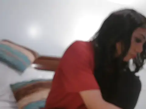 Snapshot of CaramelDipper chatting on October 6, 2025, 8:04 am CaramelDipper online show from October 6, 2025, 8:04 am