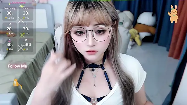 Sweet-18wanwan online show from September 13, 2025, 1:55 pm