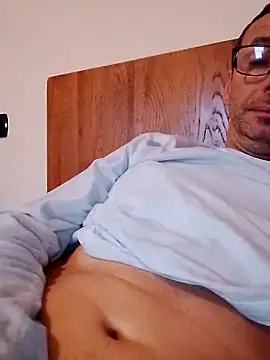 Snapshot of Anastasio33 chatting on October 14, 2025, 5:41 am Anastasio33 online show from October 14, 2025, 5:41 am