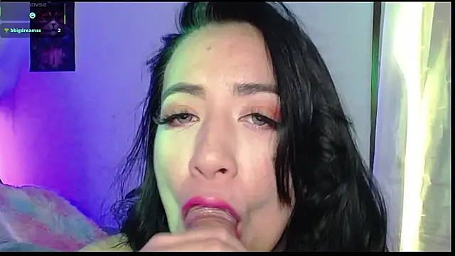 77Scarlett online show from February 8, 2026, 4:32 am