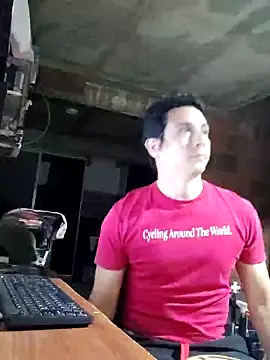 Rejy1992 online show from January 14, 2025, 3:32 am