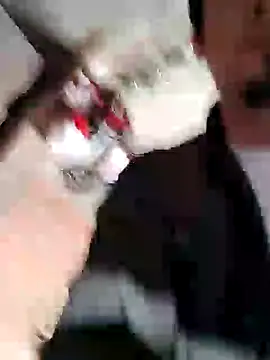 Rejy1992 online show from December 25, 2024, 1:51 pm