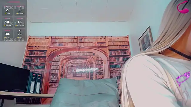 Amanda Cax online show from February 4, 2026, 7:20 pm