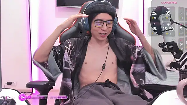 Snapshot of wexlee7 chatting on March 3, 2025, 10:42 pm wexlee7 online show from March 3, 2025, 10:42 pm