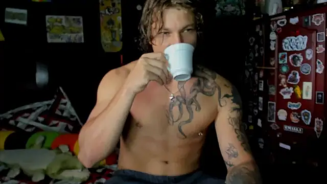 Snapshot of Tom_Krakow chatting on November 20, 2025, 4:18 pm Tom Krakow online show from November 20, 2025, 4:18 pm