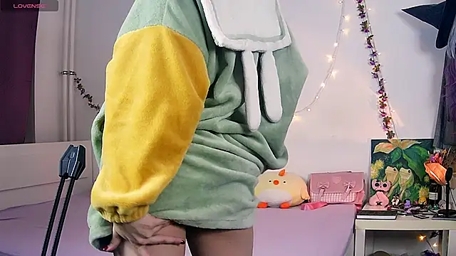 Snapshot of Violet_Veliya chatting on September 30, 2025, 5:41 pm Violet Veliya online show from September 30, 2025, 5:41 pm