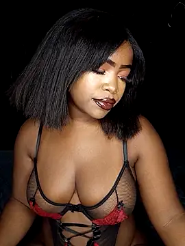 Snapshot of rosey_cheeks chatting on November 28, 2025, 2:12 am rosey cheeks online show from November 28, 2025, 2:12 am