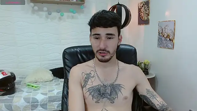 DmitriSanders online show from February 28, 2025, 8:50 pm