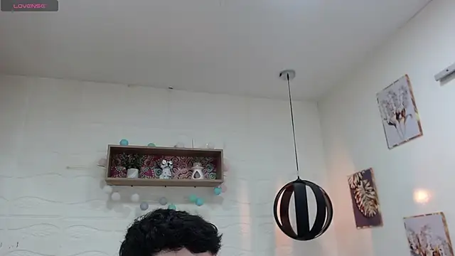 DmitriSanders online show from February 10, 2025, 8:42 pm