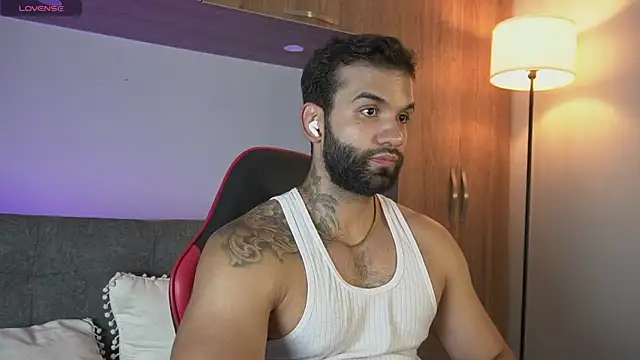 MarkHazze online show from April 8, 2026, 12:34 am