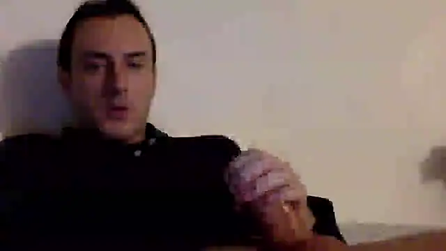 Snapshot of mainnrd chatting on January 6, 2025, 5:08 am mainnrd online show from January 6, 2025, 5:08 am