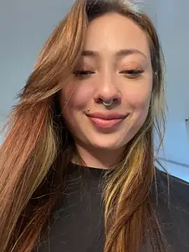 Snapshot of Sofii_gold chatting on January 16, 2025, 3:45 am Sofii gold online show from January 16, 2025, 3:45 am