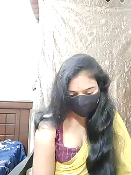 Snapshot of Keerthi-Telugu chatting on April 20, 2026, 4:15 am Keerthi-Telugu online show from April 20, 2026, 4:15 am