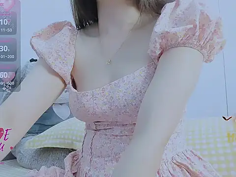 Snapshot of Linh_diudang chatting on November 3, 2025, 11:08 pm Linh diudang online show from November 3, 2025, 11:08 pm