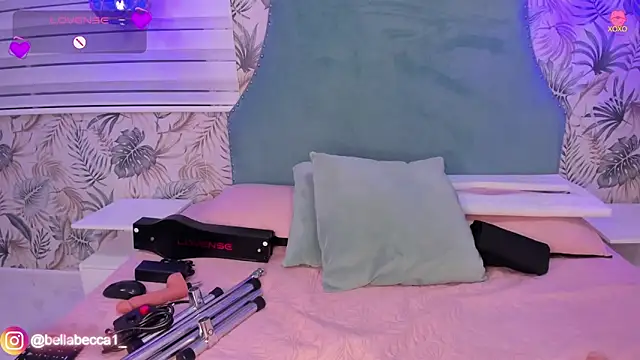 bellaa becca online show from January 20, 2025, 10:59 pm