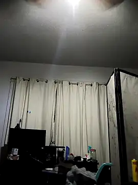 Snapshot of TexaSMESS_37 chatting on November 26, 2025, 12:16 pm TexaSMESS 37 online show from November 26, 2025, 12:16 pm