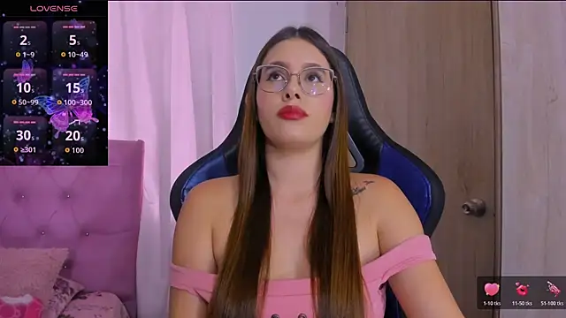 ParisShayk online show from December 16, 2025, 6:56 pm