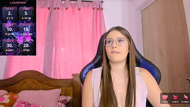 ParisShayk online show from September 10, 2025, 5:56 pm