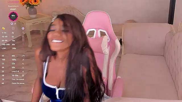 shantallknowless online show from November 5, 2025, 8:01 pm