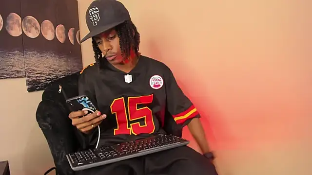 Snapshot of BRYXXXON1 chatting on March 11, 2025, 2:51 pm BRYXXXON1 online show from March 11, 2025, 2:51 pm